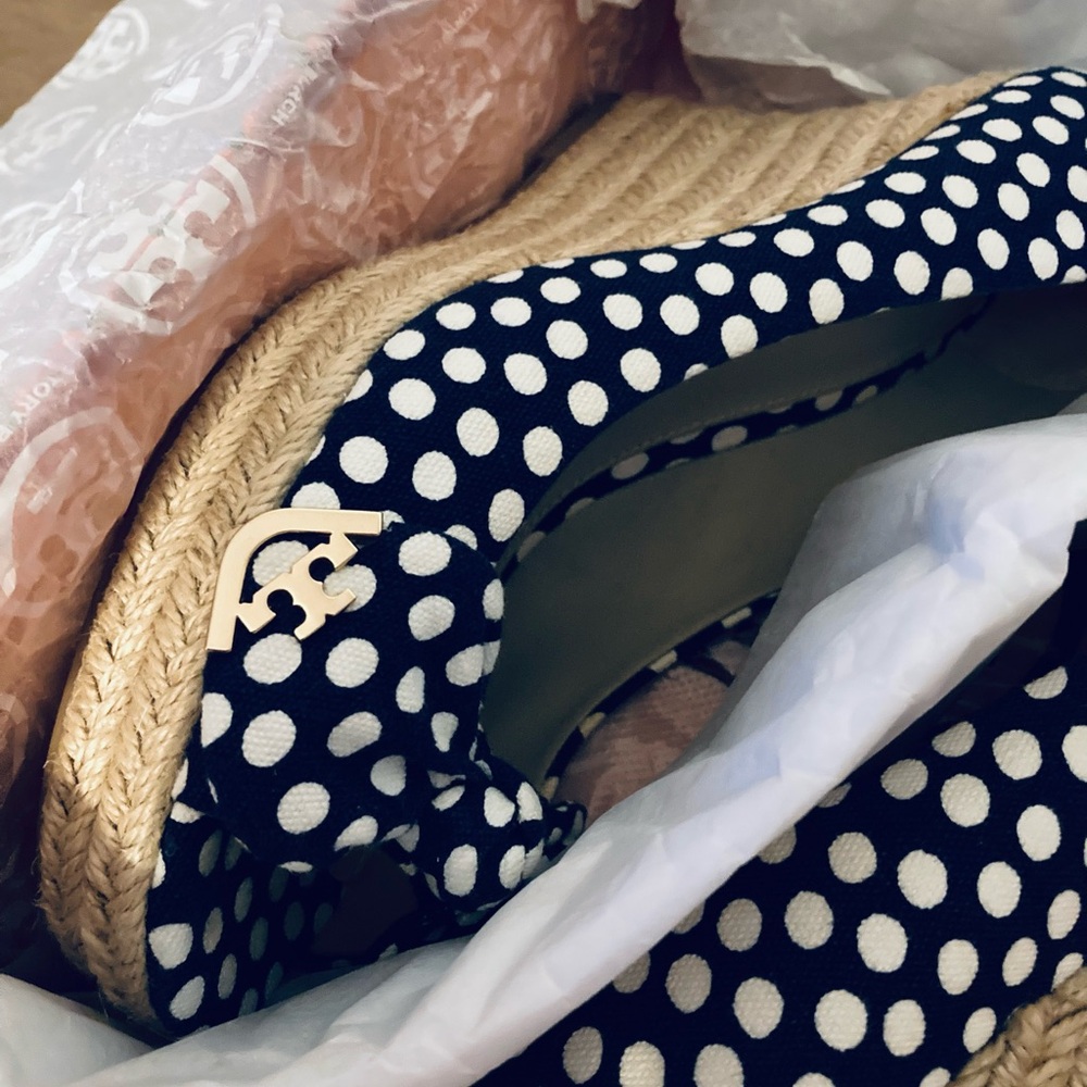 Tory Burch Navy Sea, New Ivory Nautical Polka Dots Espadrille Wedge Pumps - Picture 14 of 15
